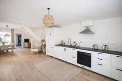 e99a69e5-354e-409a-8b04-187d32f69c23.png keuken met inrichting.png